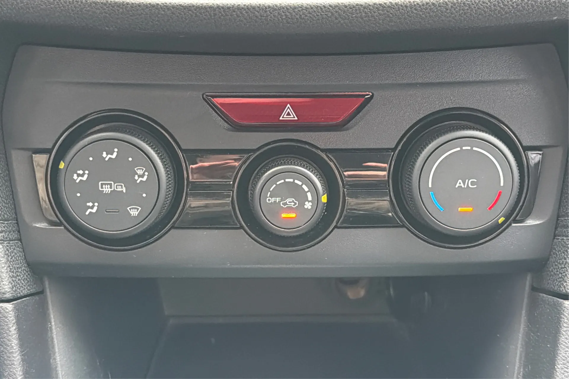 2019 Subaru Impreza Premium - Photo 29