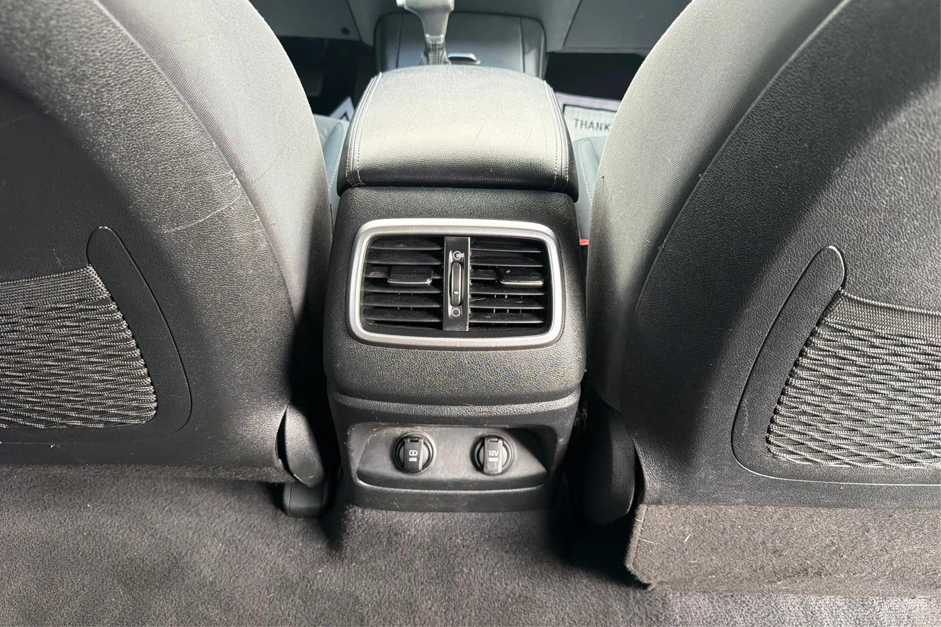 2020 Kia Sorento LX - Photo 19