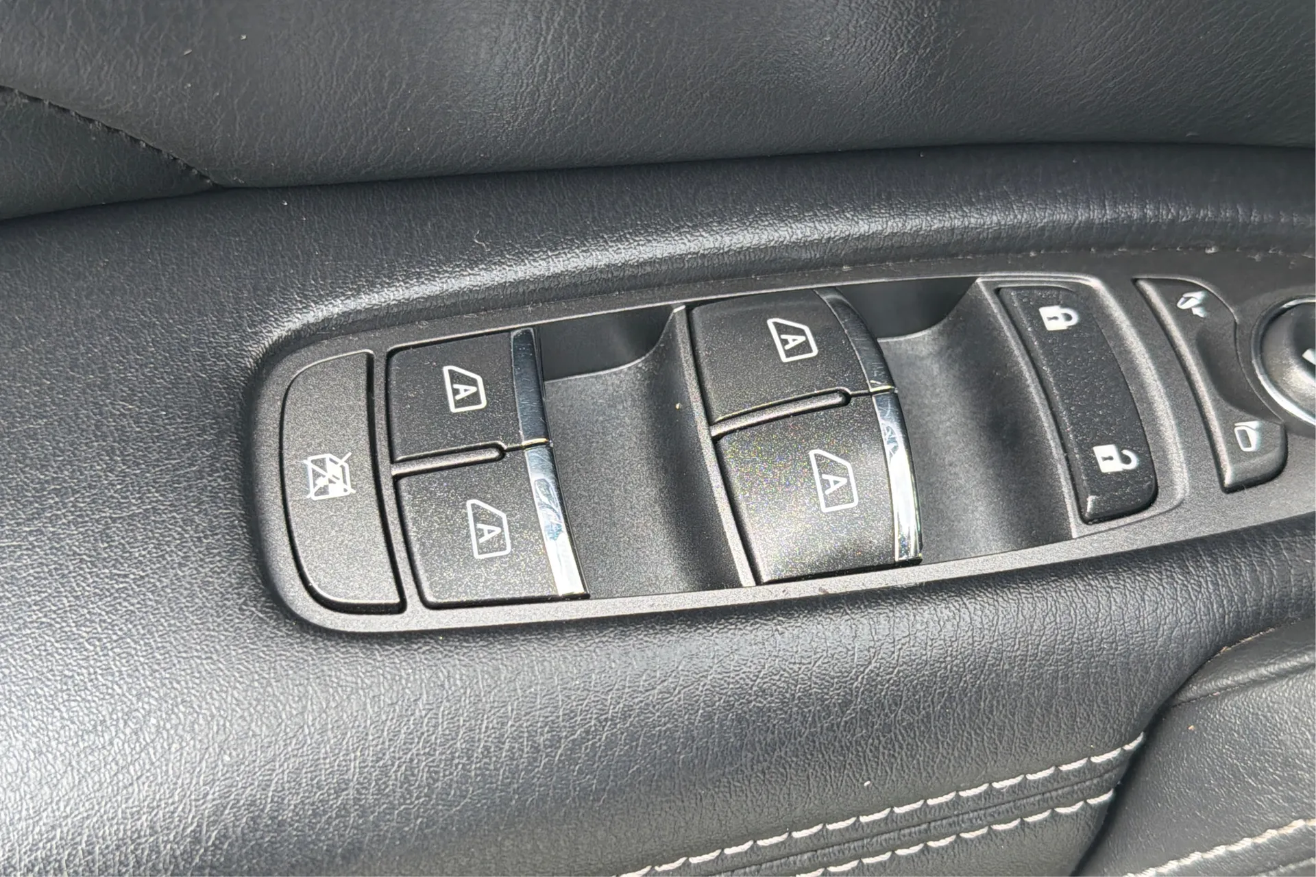 Photo 42