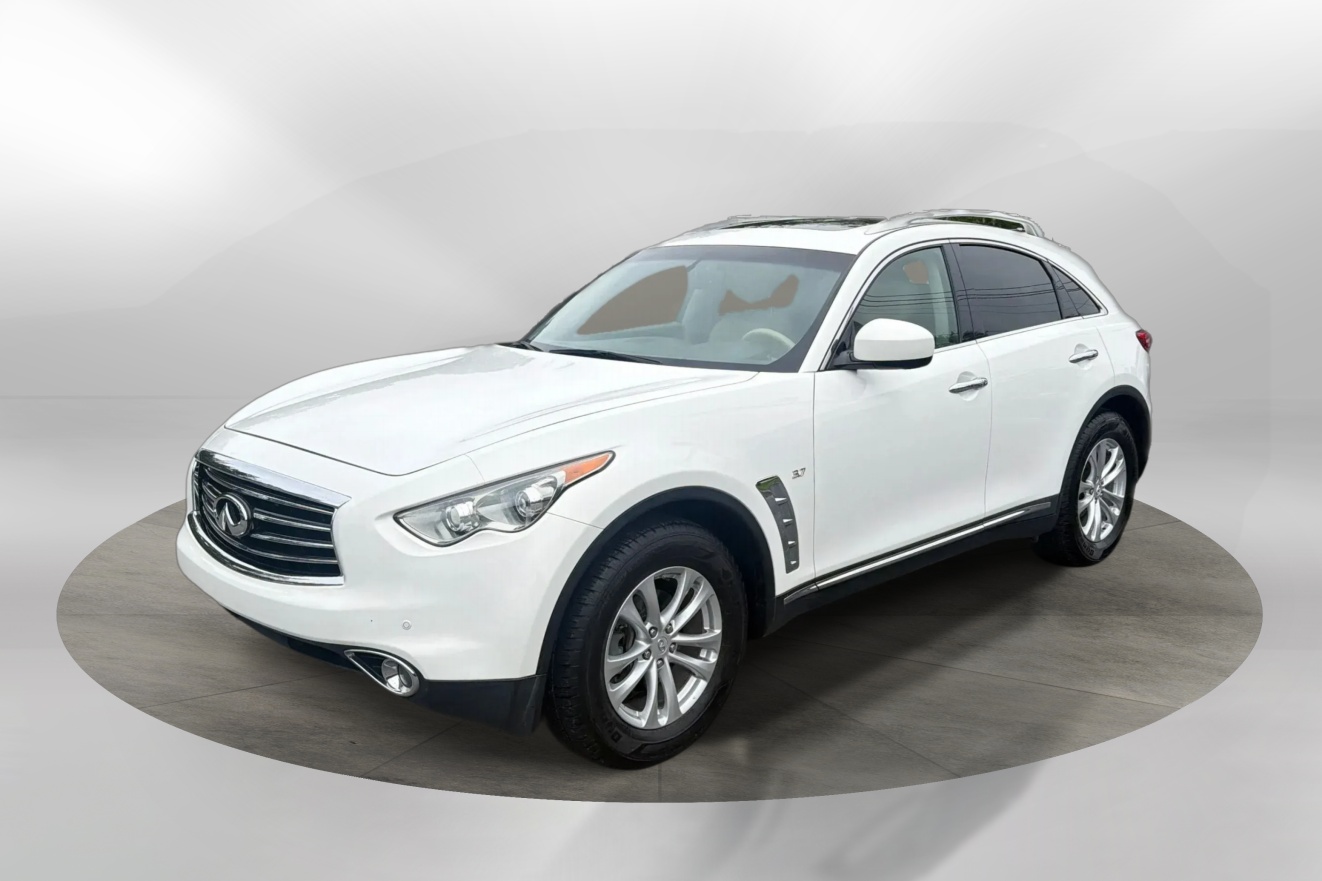 2016 INFINITI QX70