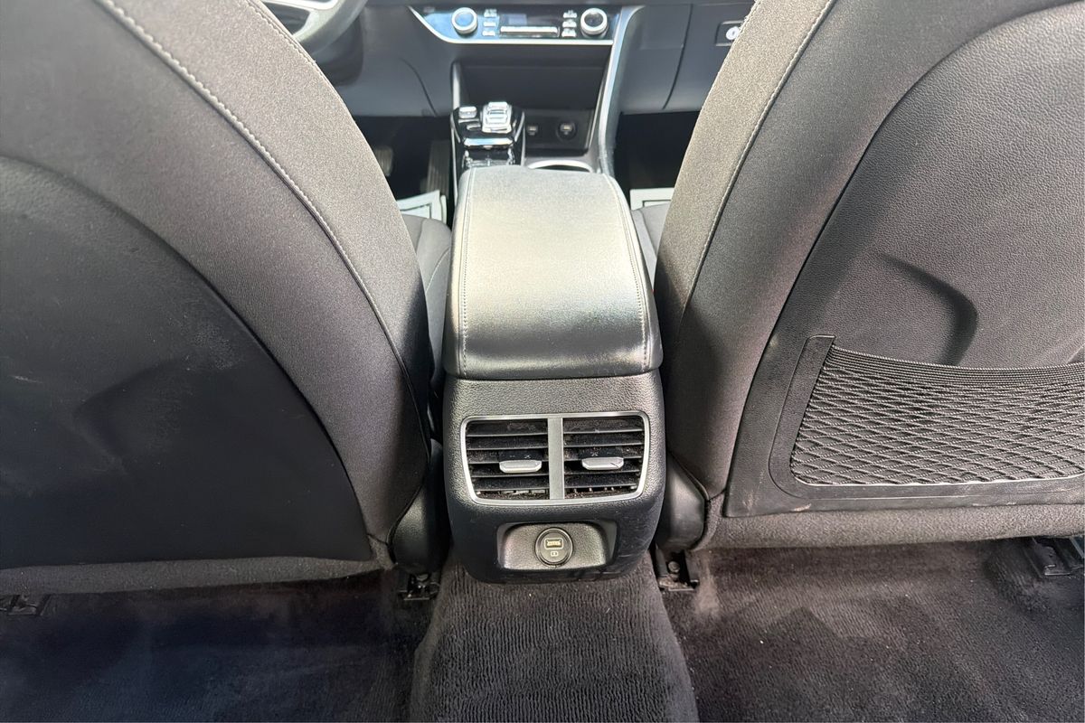 2023 Hyundai Sonata Hybrid Blue - Photo 19